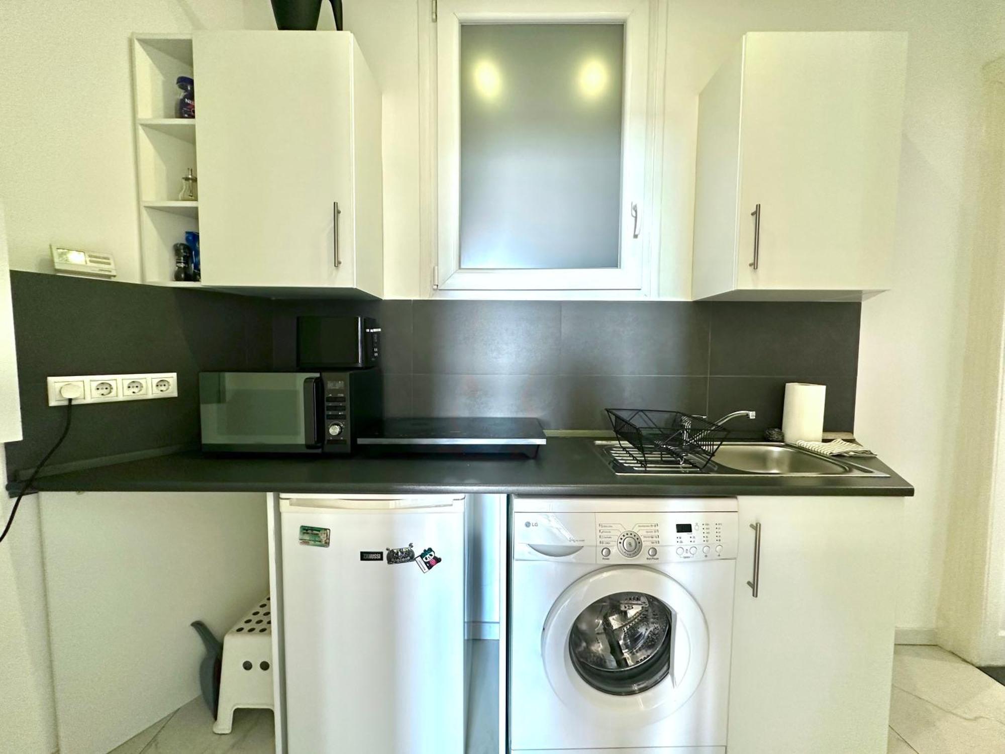 Apartment Deluxe 2-bedroom With Sauna And Ac
